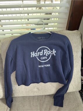 Hard Rock Cafe Navy Blue Cropped Crewneck Sweatshirt